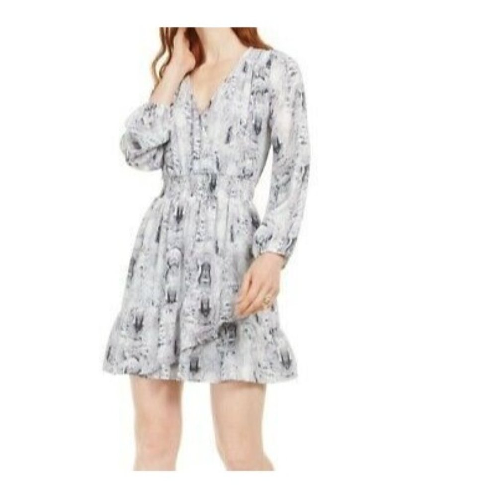 19 Cooper White Grey Reptile Printed V-Neck Mini Dress Women's Size X-Small XS
